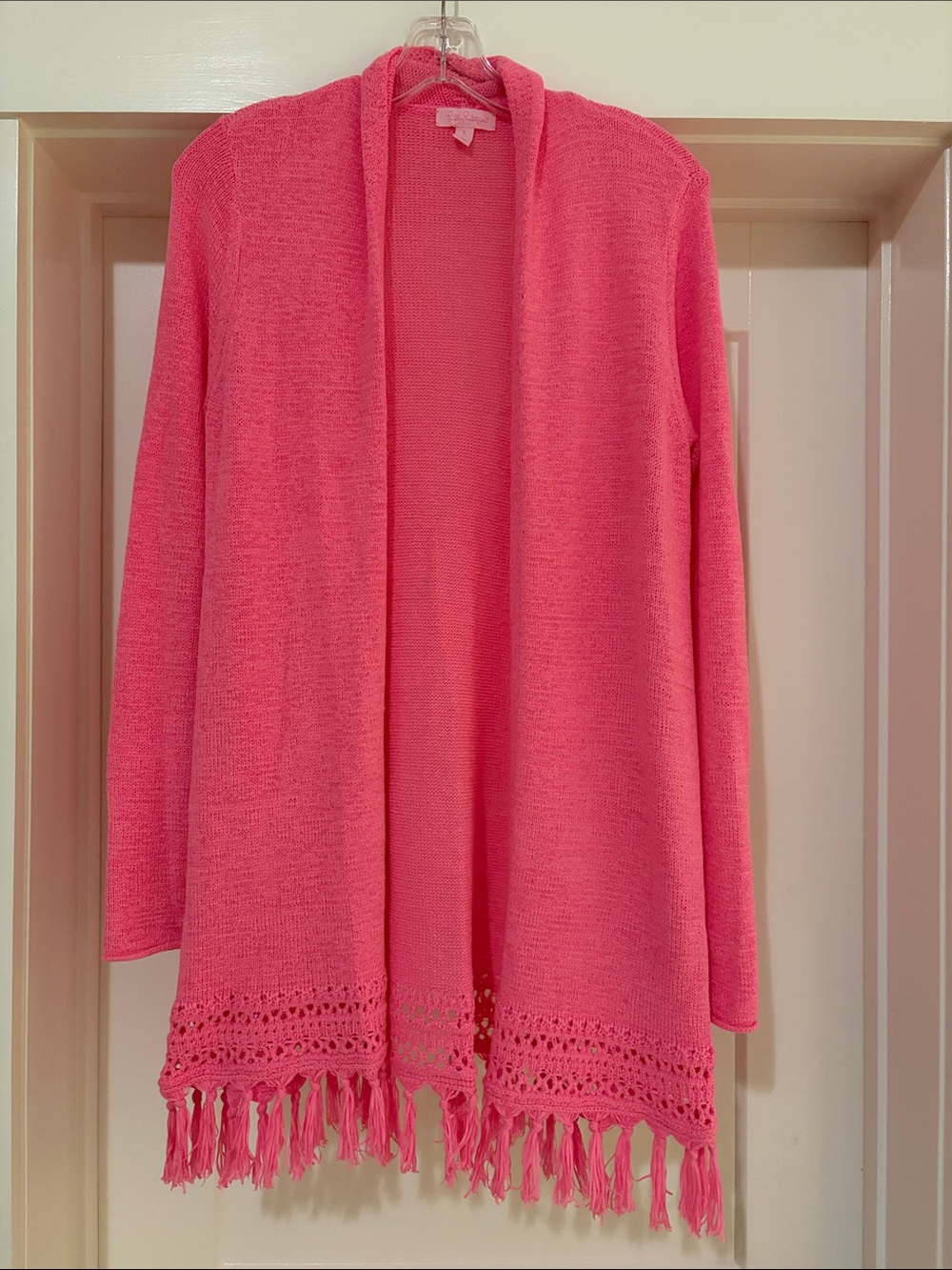 Lilly Pulitzer. Women’s crochet Fringe Cardigan Sweater. Bright Pink. Size Small